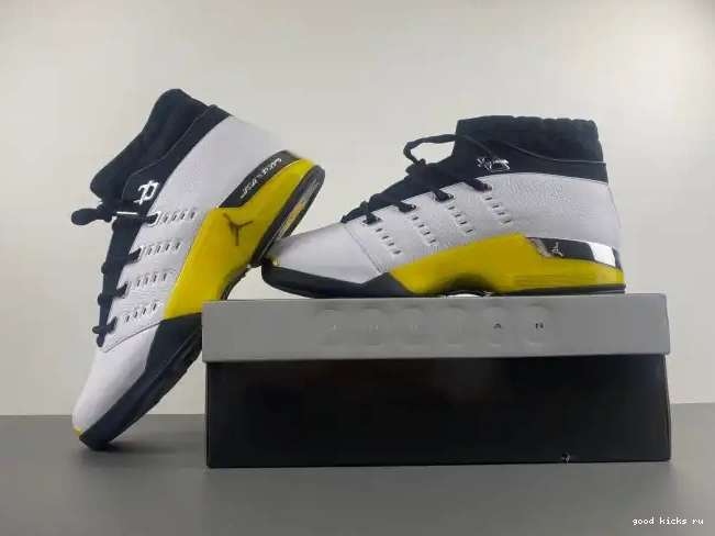 80% Off Sale 17 Jordan FJ0395-100 Low Lightning Air 0424